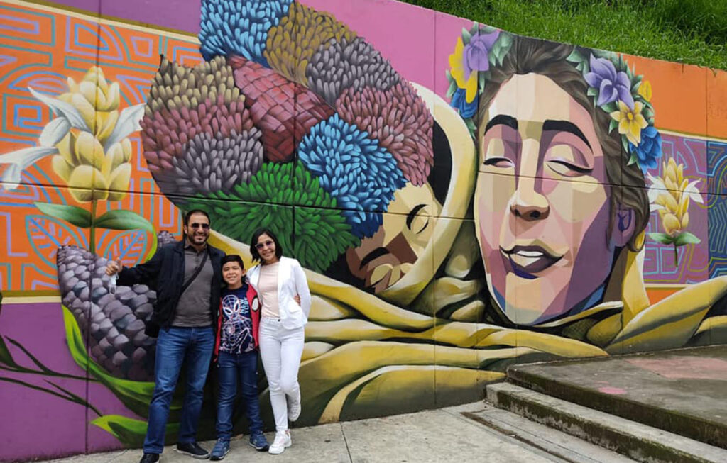 grafitti tour comuna 13